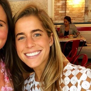 Meet your Posher, Caroline